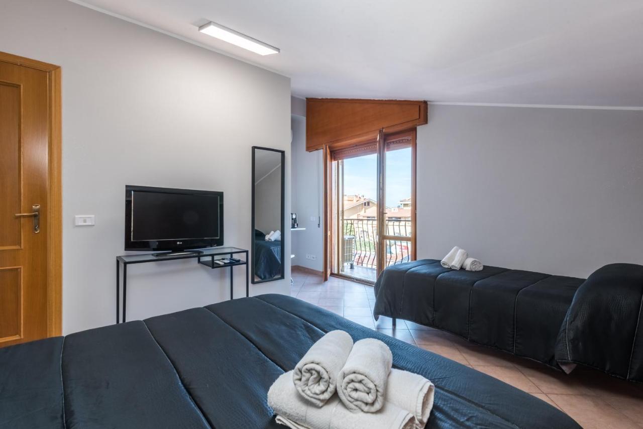 Travelershome Ciampino&Morena Guesthouse Řím Exteriér fotografie