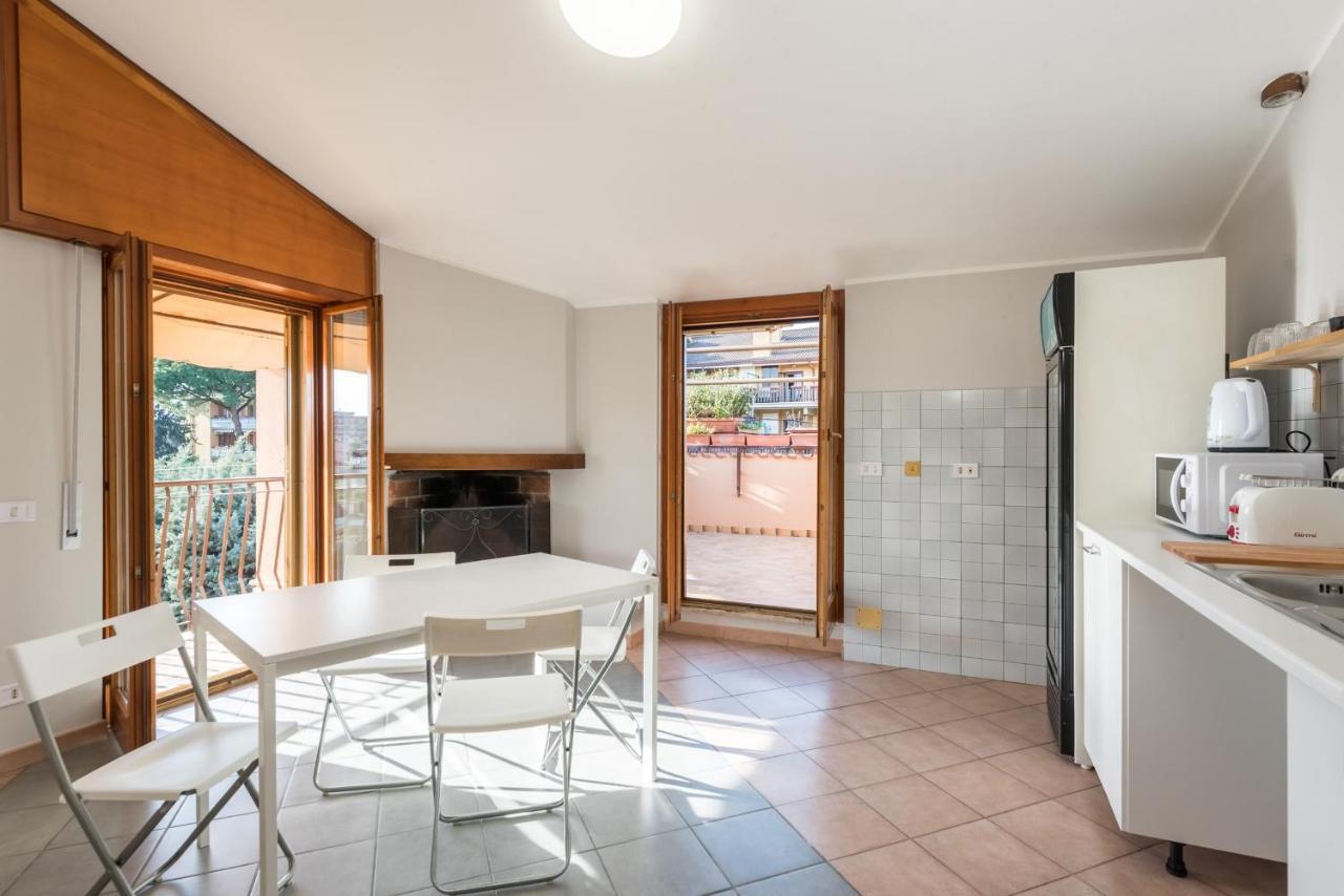 Travelershome Ciampino&Morena Guesthouse Řím Exteriér fotografie