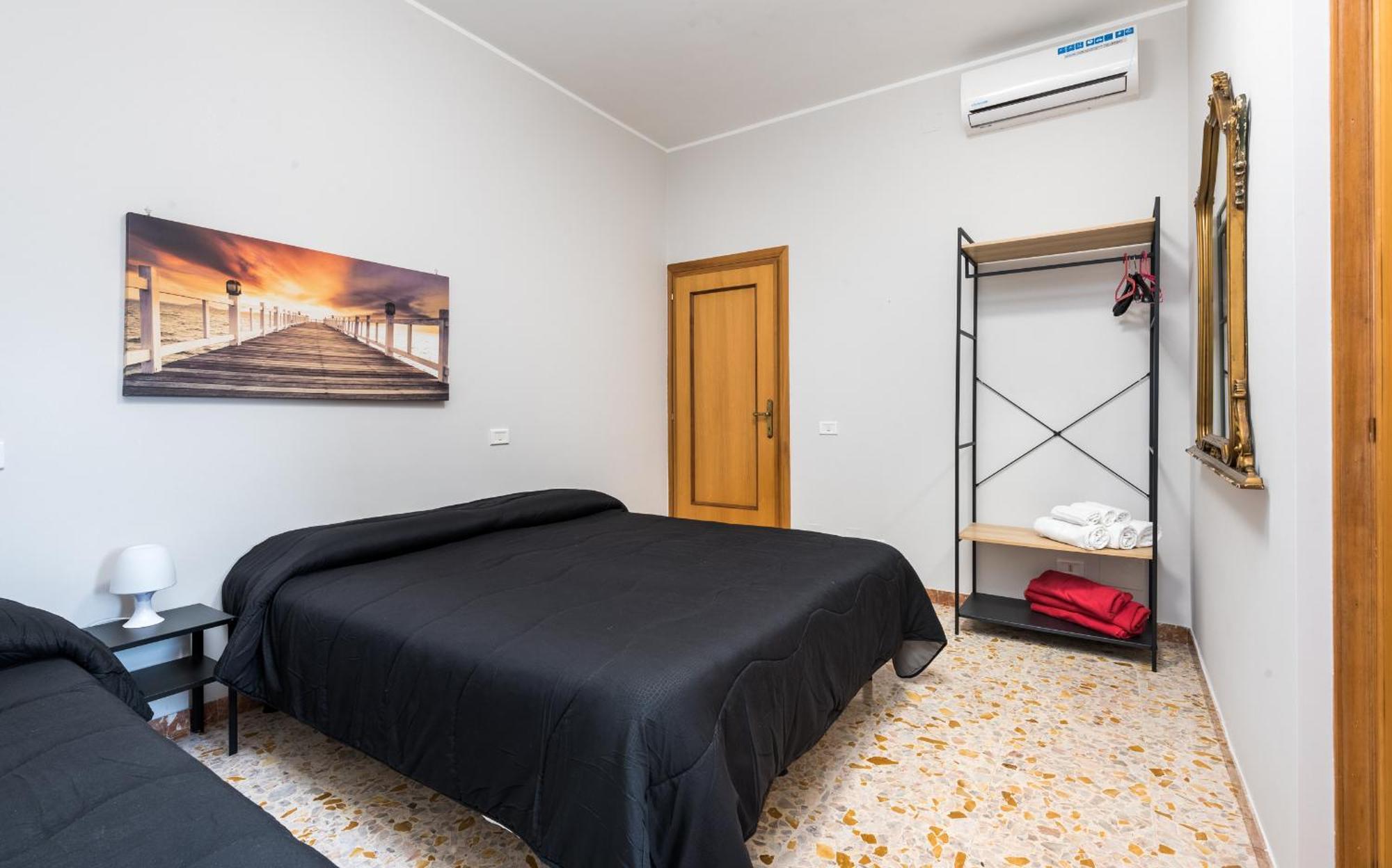 Travelershome Ciampino&Morena Guesthouse Řím Exteriér fotografie