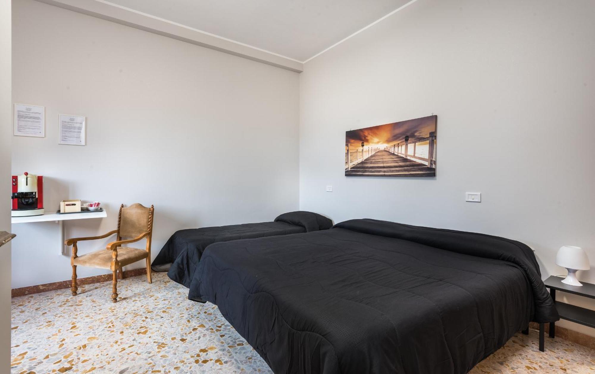 Travelershome Ciampino&Morena Guesthouse Řím Exteriér fotografie